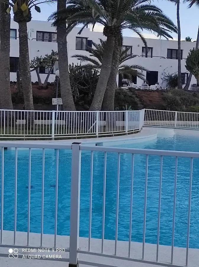 Pensión Alojamientos Playa Centro Corralejo 10